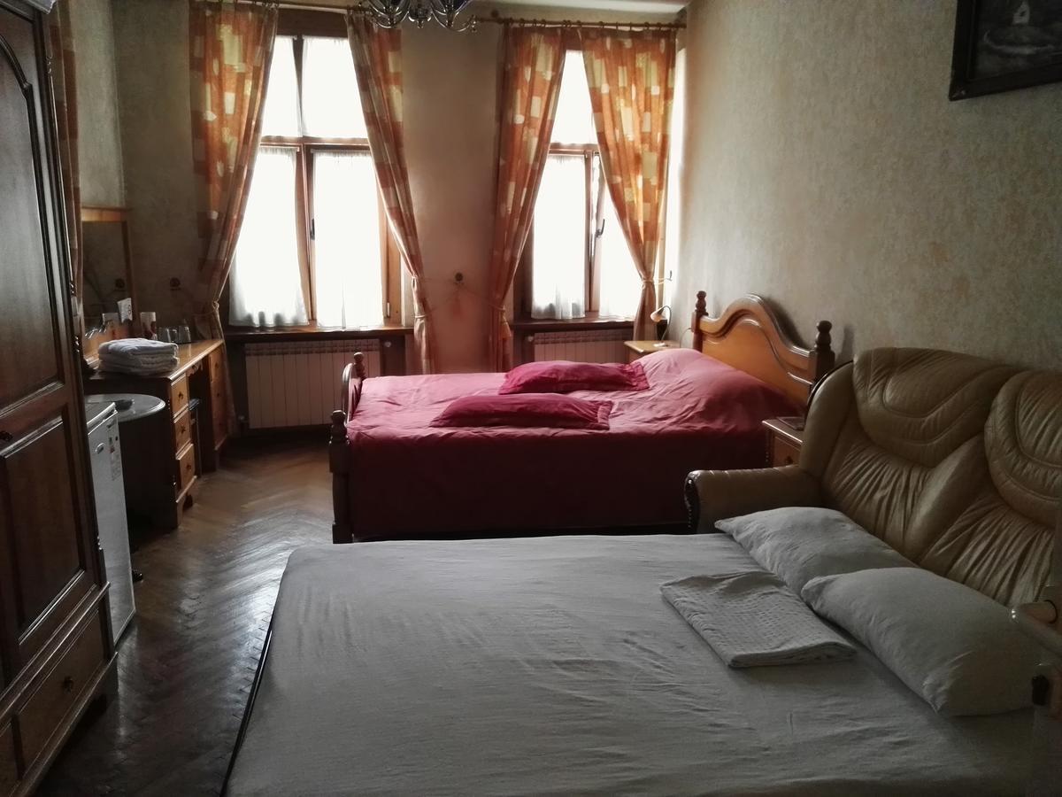 Pensiunea Italiana Brașov Exterior foto